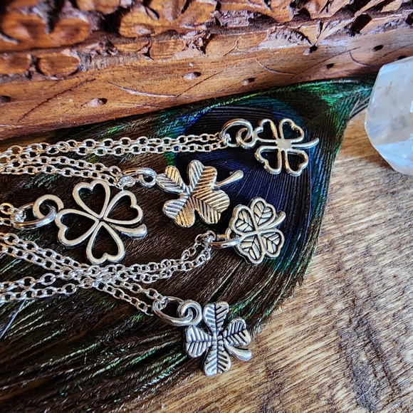 Dainty 4 Leaf Clover 925 Silver Necklace St Patricks Day Irish Shamrock Pendant - Picture 14 of 16